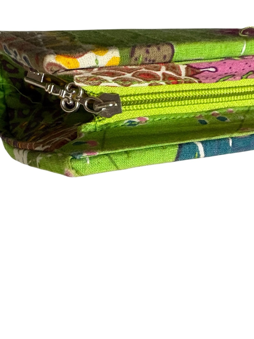 Vibrant Handmade Kantha Stitch Floral Clutch - Picture 4 of 7